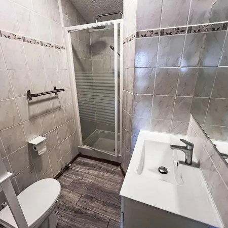 Palmyra-7 By Interhome Ле Баркарес